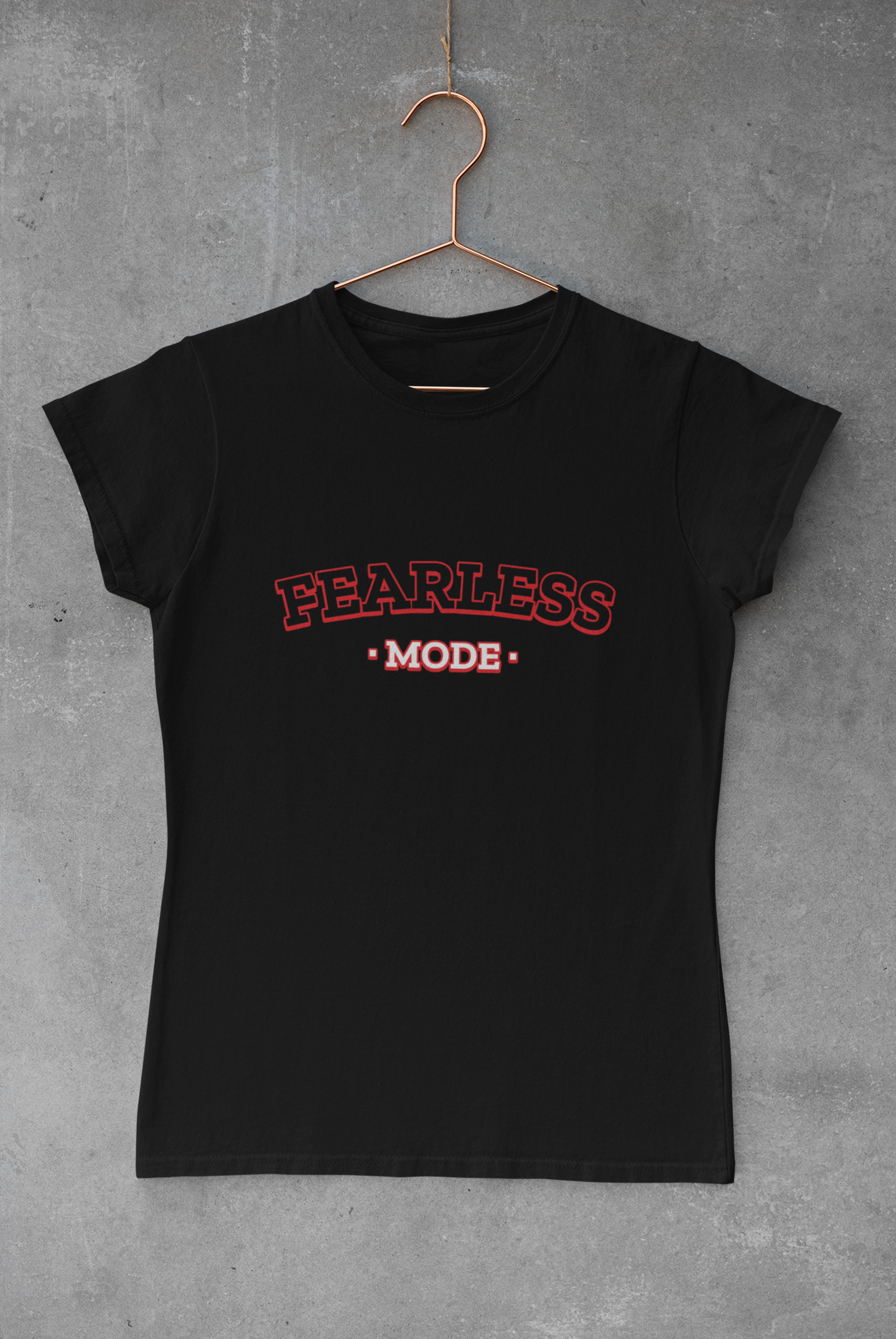 Miss Minimalism Fearless Mode Roundneck T-Shirt