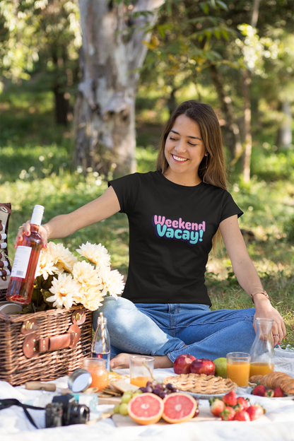 Miss Minimalism - Weekend Vacay Round Neck Tshirts