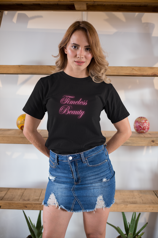 Miss Minimalism - Timeless Beauty Round Neck Tshirt
