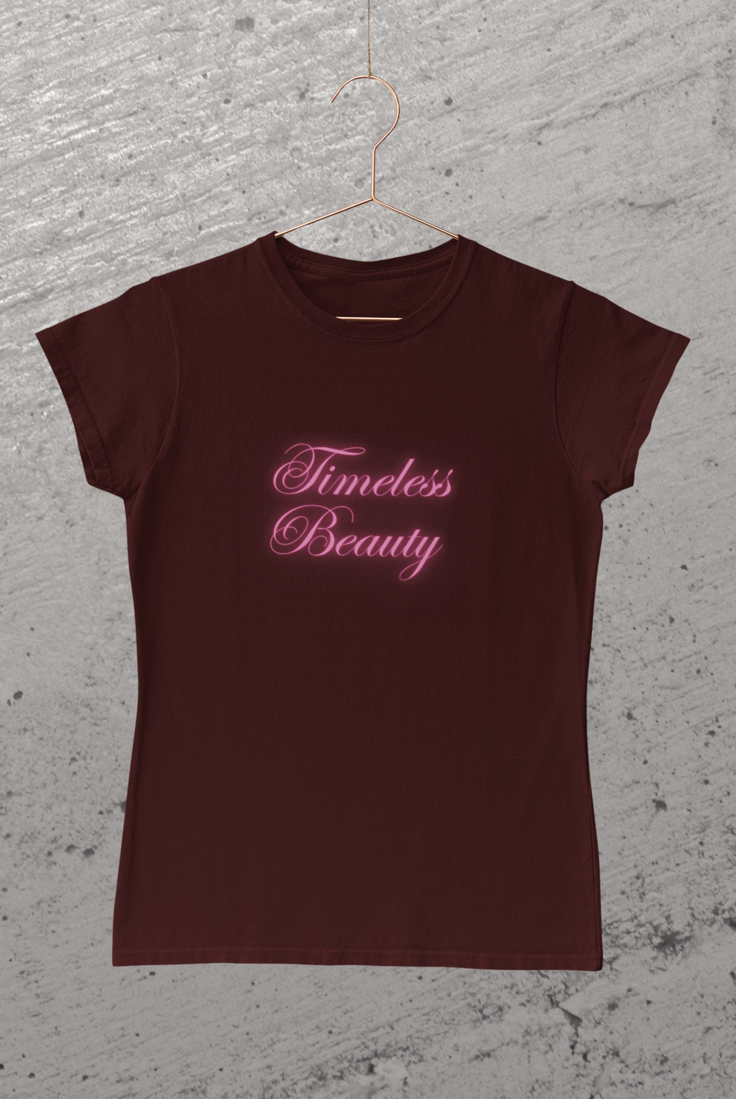 Miss Minimalism - Timeless Beauty Round Neck Tshirt