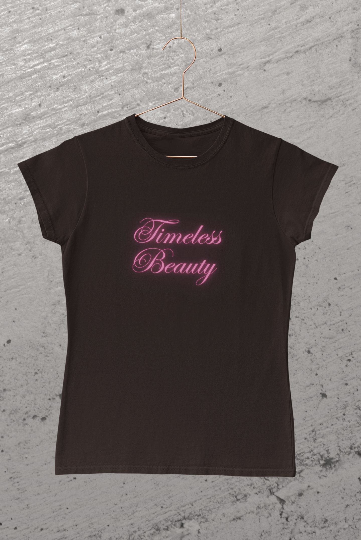 Miss Minimalism - Timeless Beauty Round Neck Tshirt